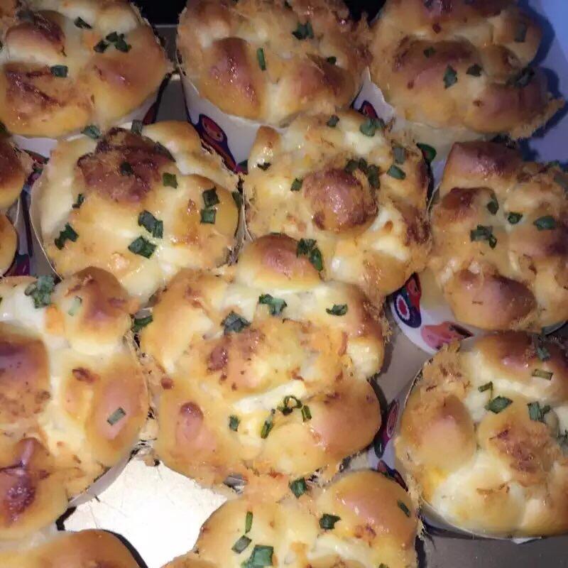 肉松手撕面包—超软会爆浆的面包哟