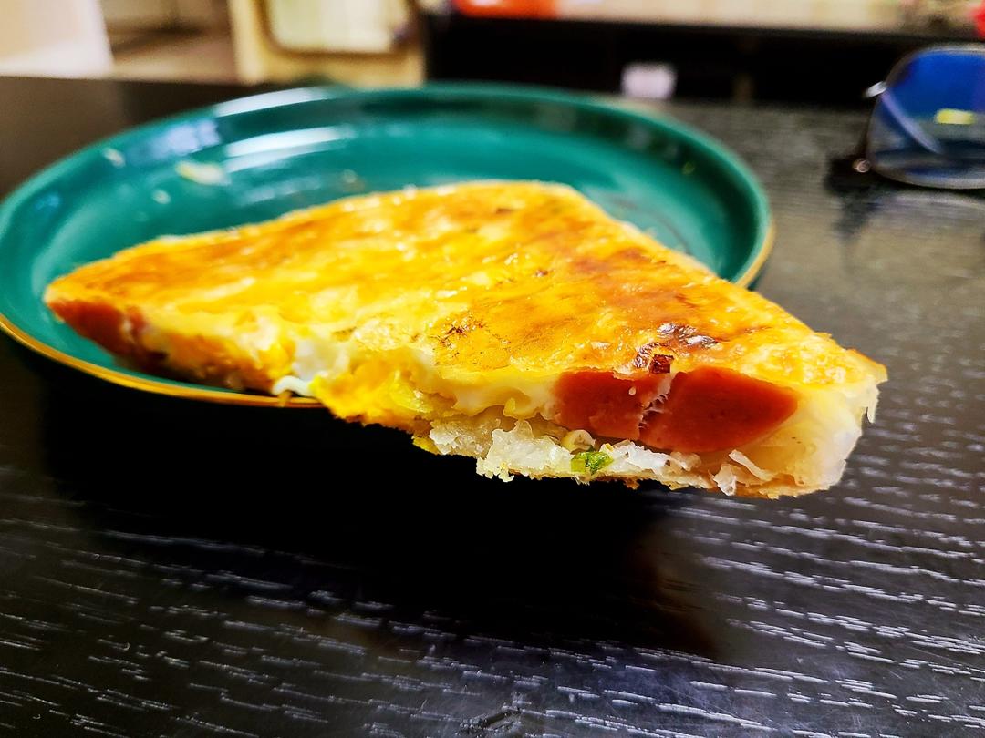 五分钟快手早餐：火腿鸡蛋手抓饼