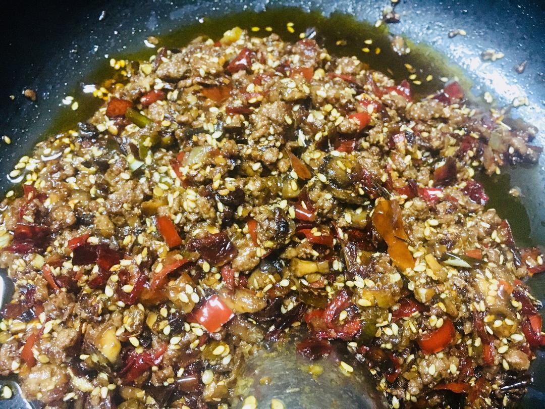 香辣牛肉蘑菇酱