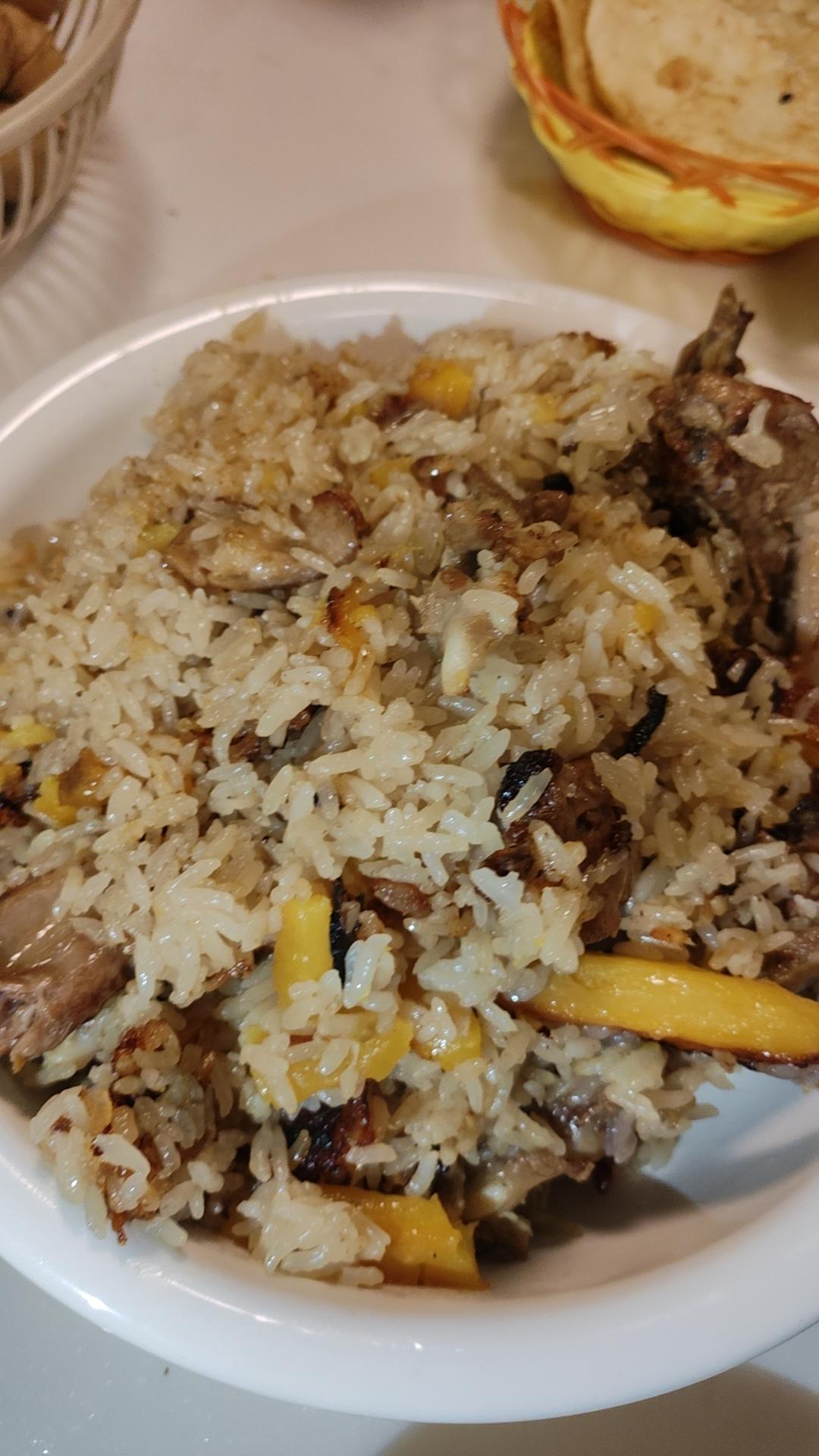 新疆羊排抓饭（出锅后米粒分明的秘密）