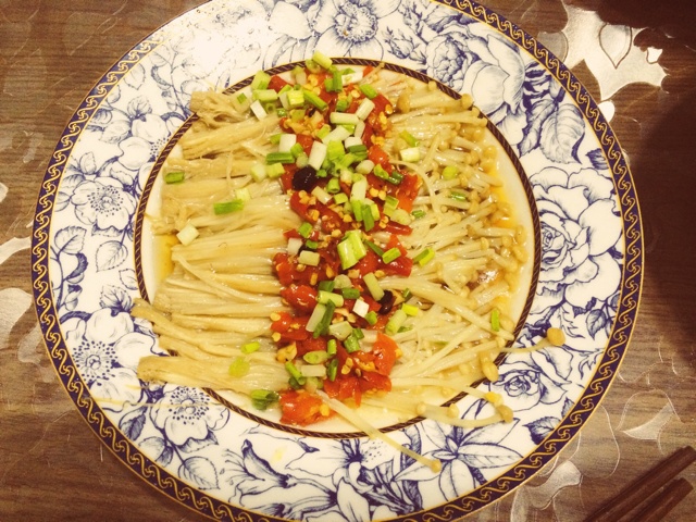 剁椒金针菇
