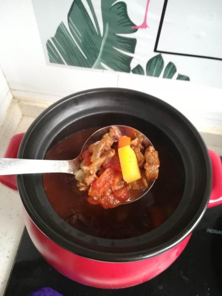 番茄土豆炖牛腩