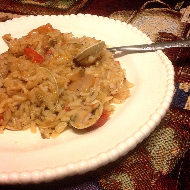 Midopilafo mussel rice (by Tessa Kiros)