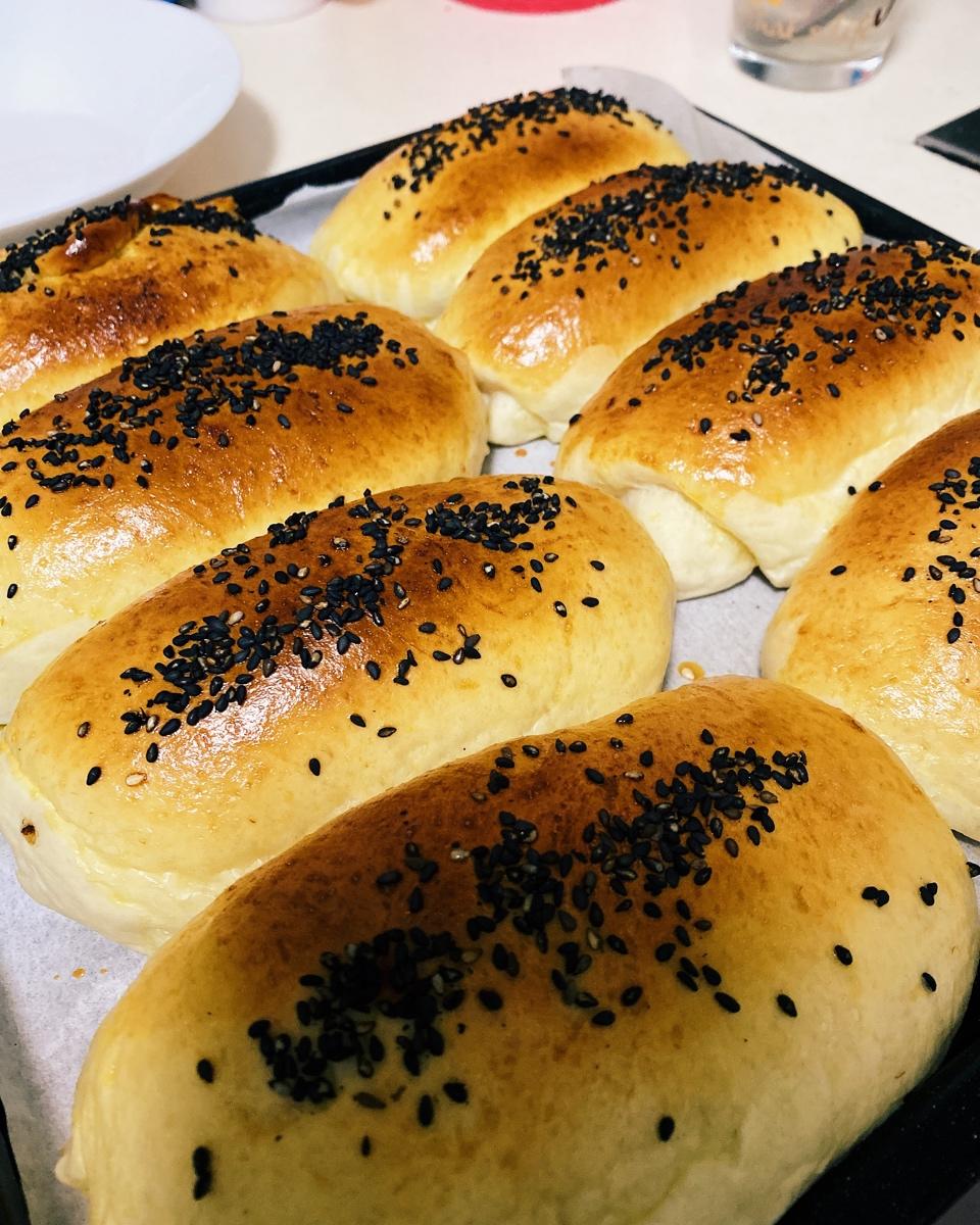 肉松沙拉酱面包（65度汤种）