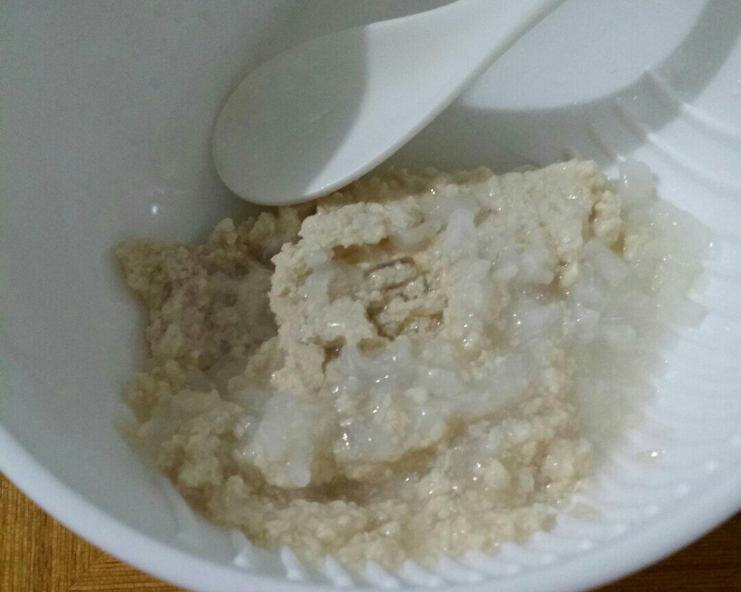 十个月宝宝辅食之二（南瓜鸡肉粥）的做法 步骤3