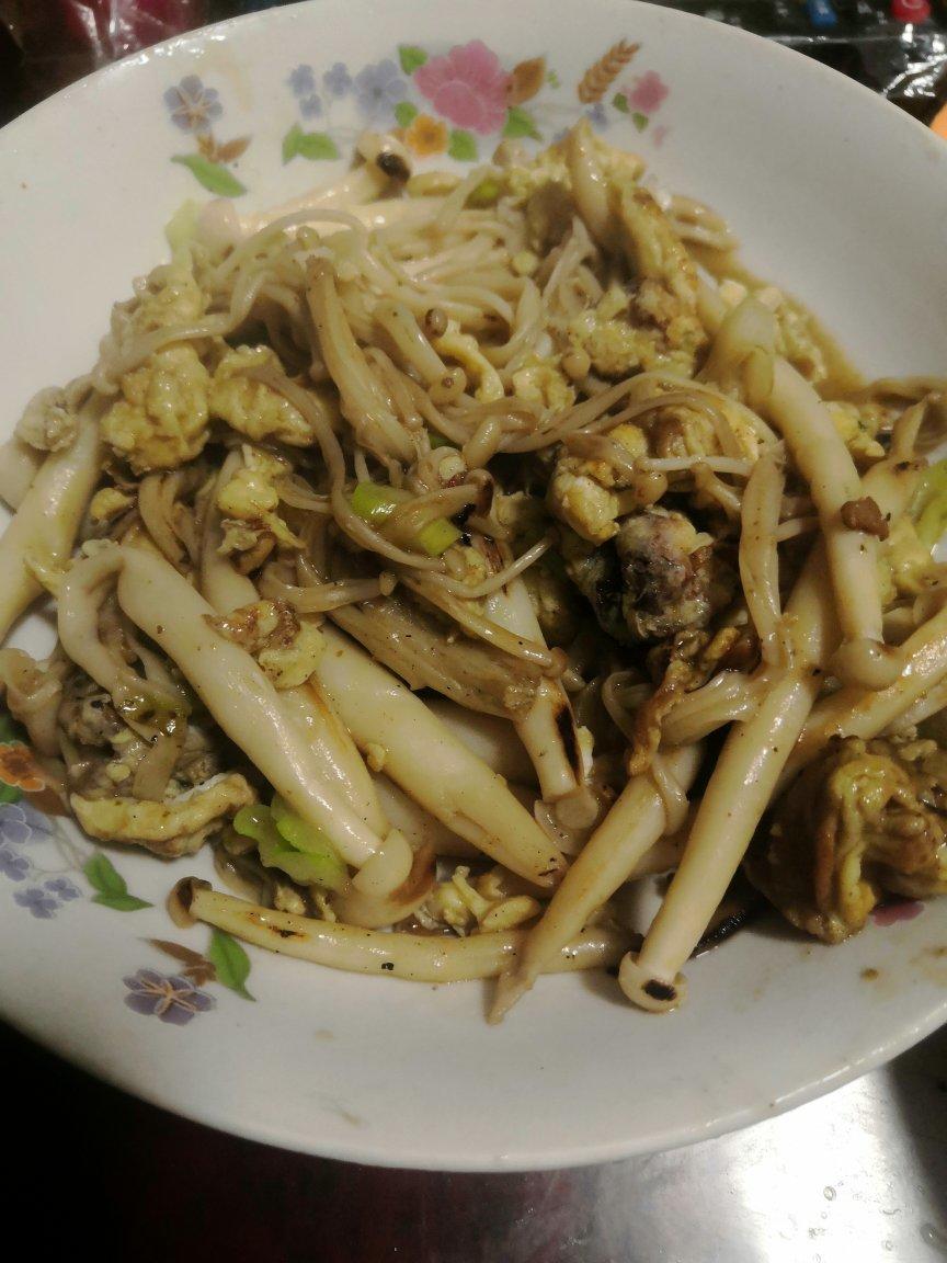 金针菇炒蛋