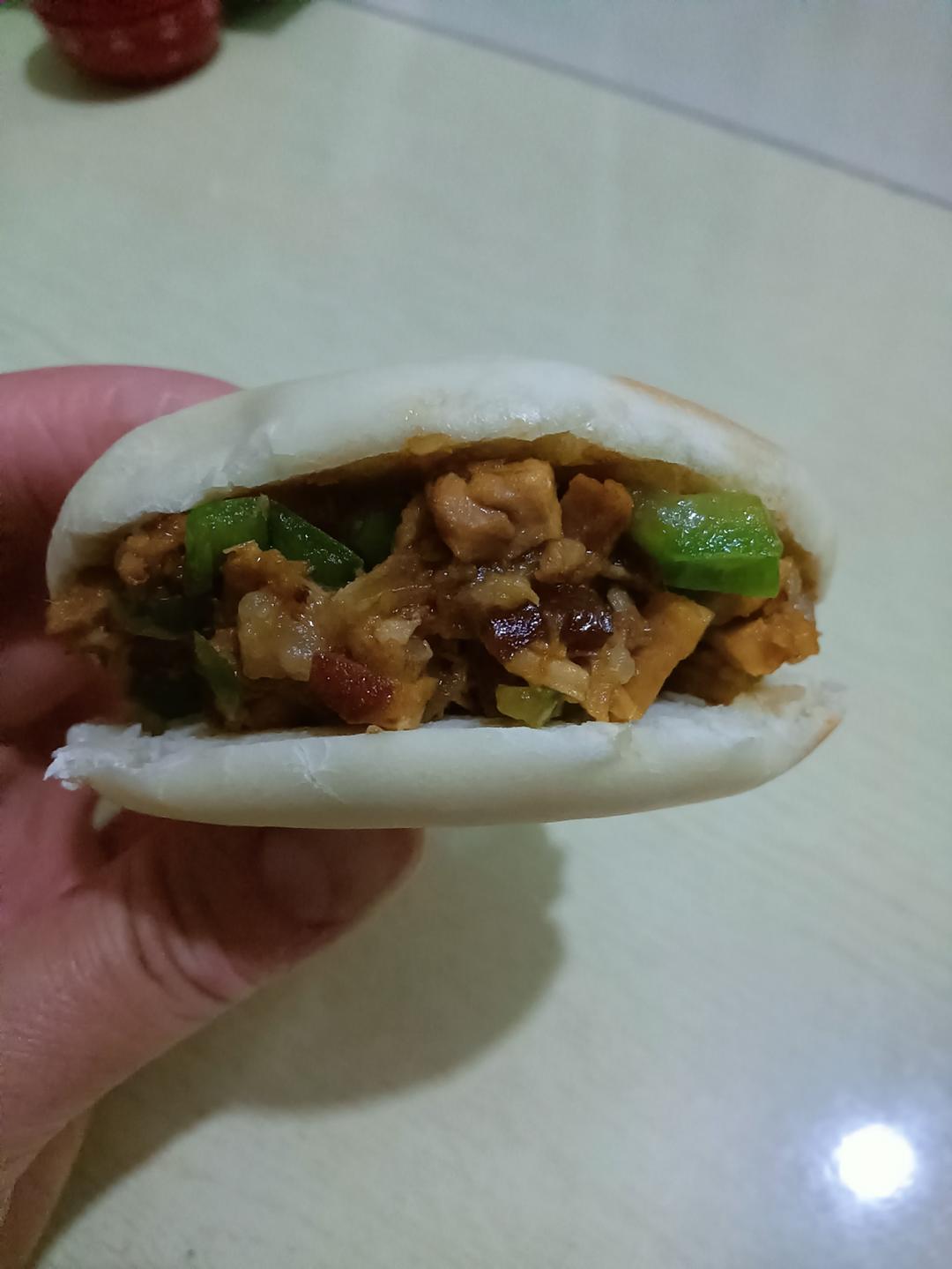 肉夹馍(白吉馍的制作)