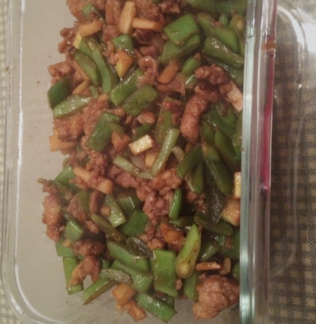 肉沫豆角下饭菜