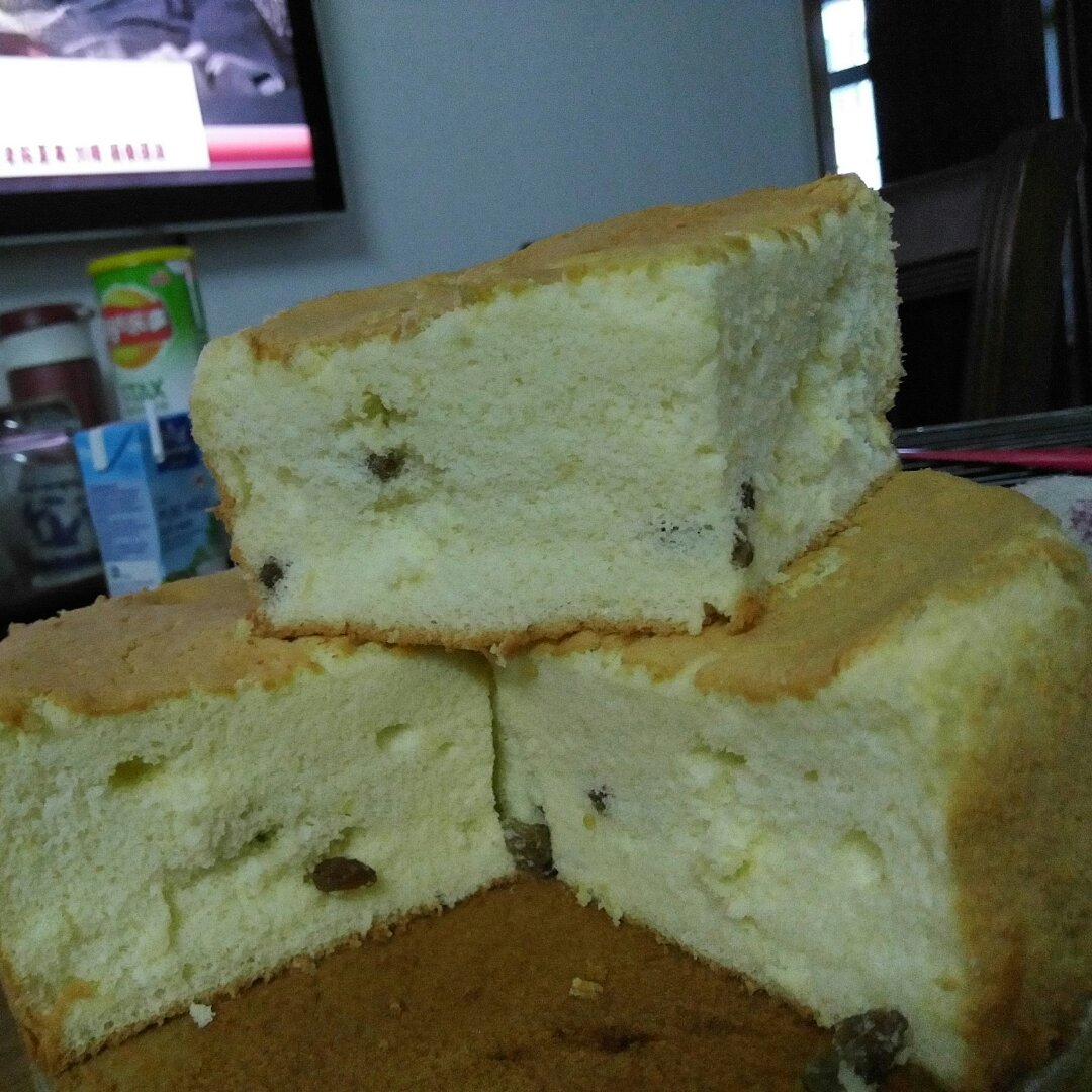 烤箱做蛋糕（戚风蛋糕的做法）
