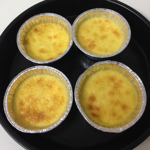 Crèmebrulée。法式烤布雷。焦糖布丁。