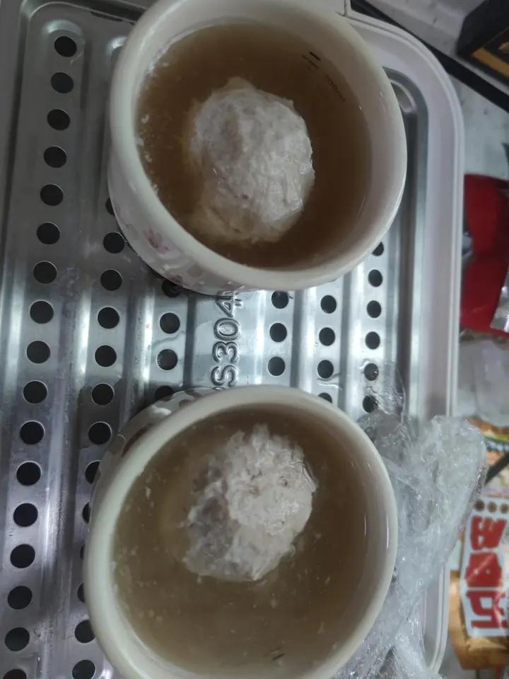 猪肉就服这种老一辈做法，棍子敲一敲，出锅就成92岁奶奶的长寿汤