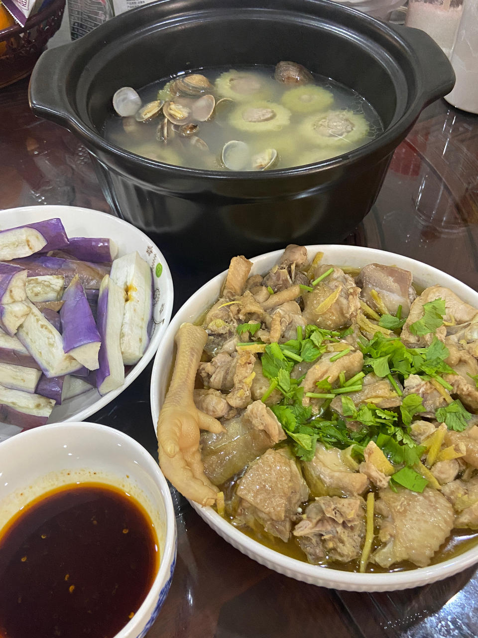 原汁原味蒸鸡（广东口味)