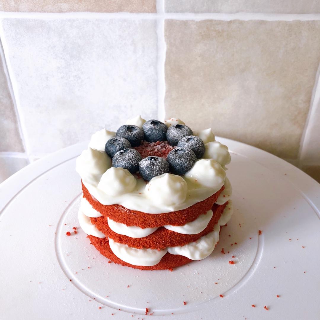 不用抹面的红丝绒草莓奶油裸蛋糕(7寸)