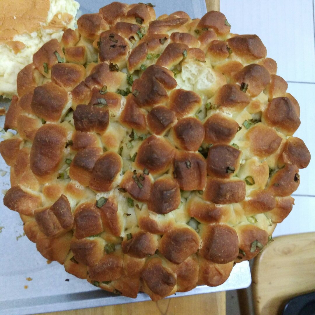 香葱肉松手撕面包