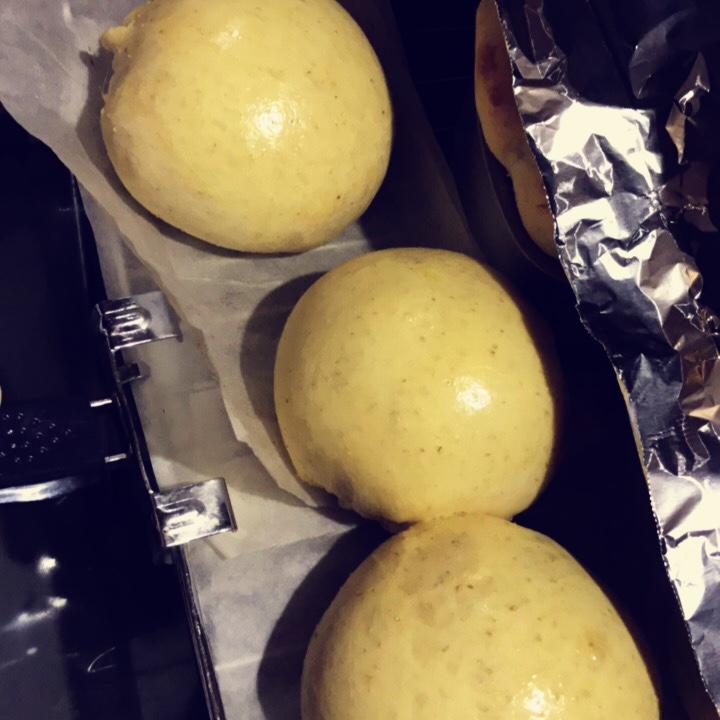 肉松手撕面包—超软会爆浆的面包哟