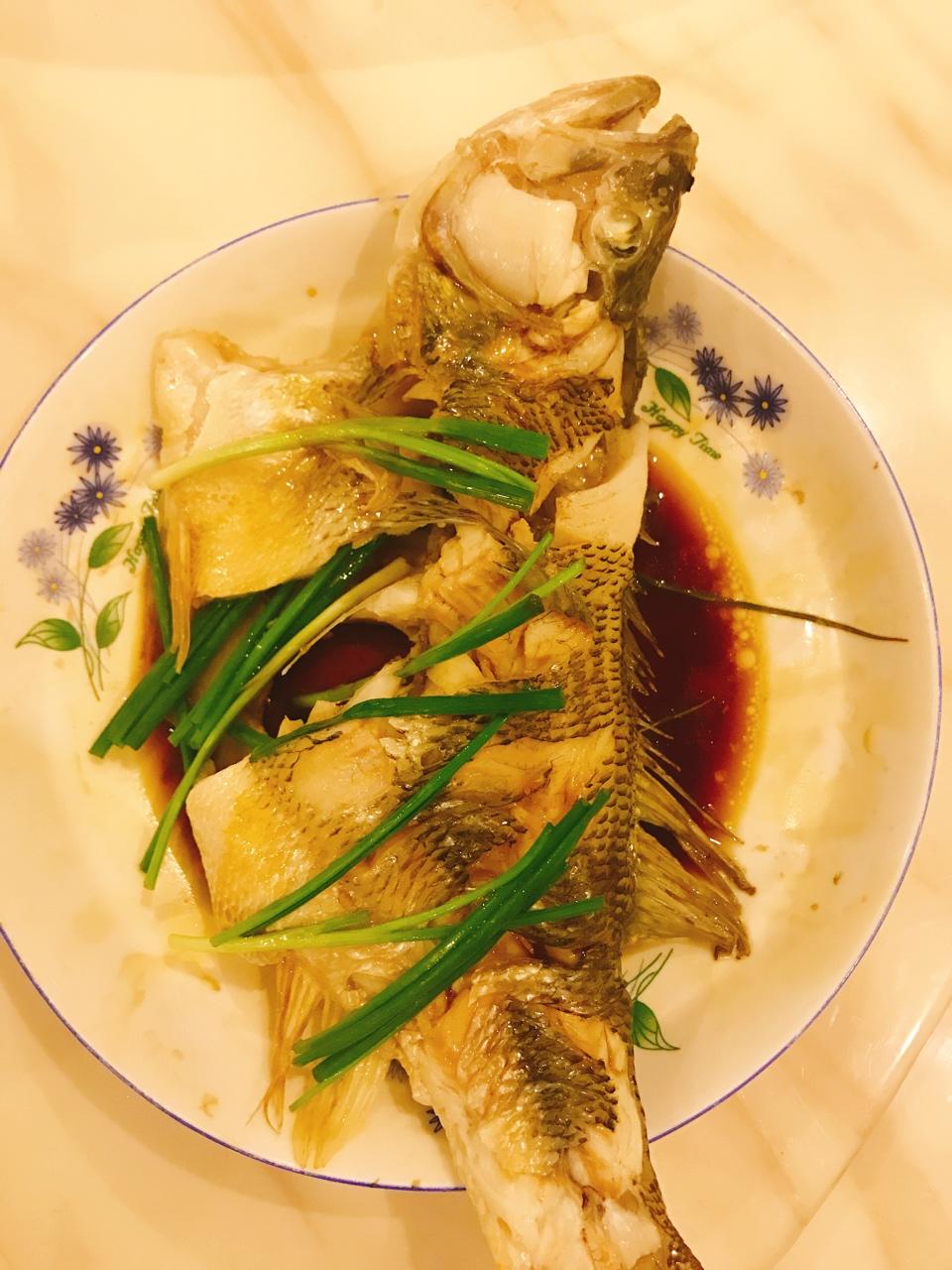 喵二仔做的超入味清蒸鱼～清蒸鲈鱼桂花鱼(家常独创)