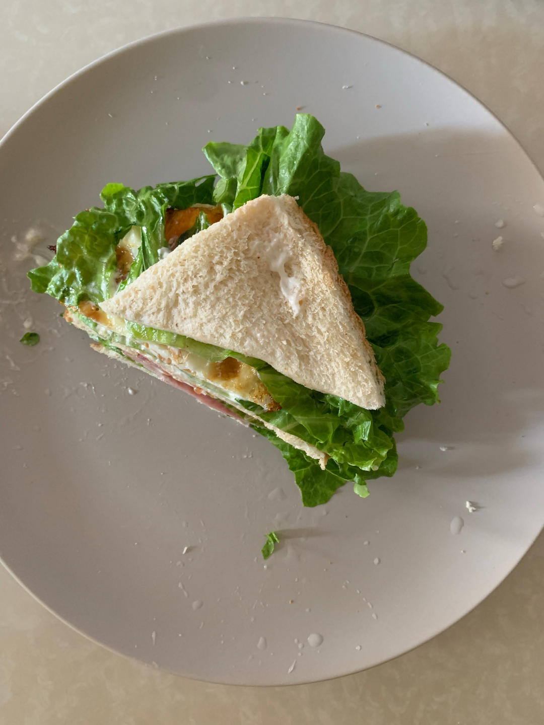 火腿鸡蛋三明治