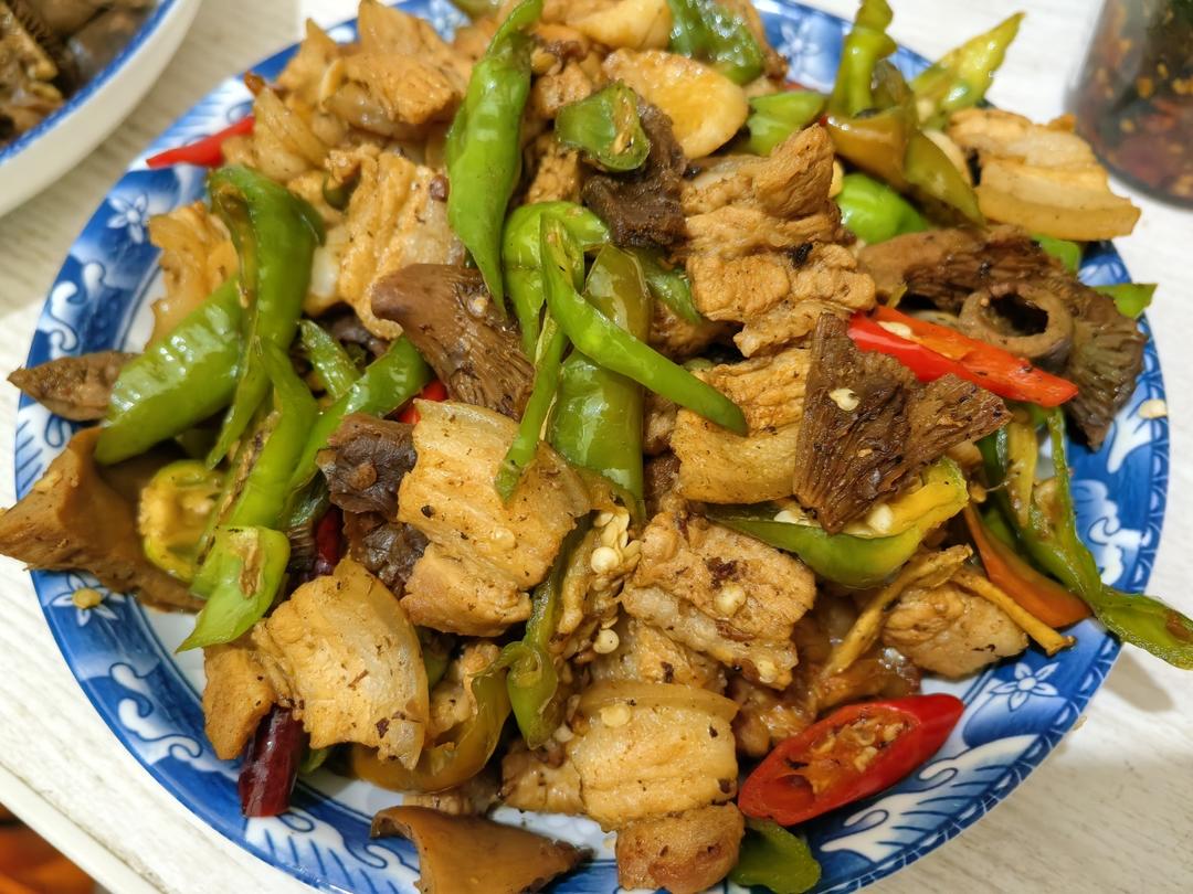 枞菌（穷菇）炒五花肉