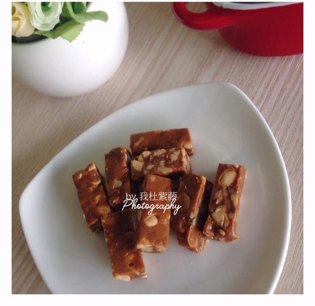 比牛轧糖还要好吃的花生太妃糖（消耗淡奶油）