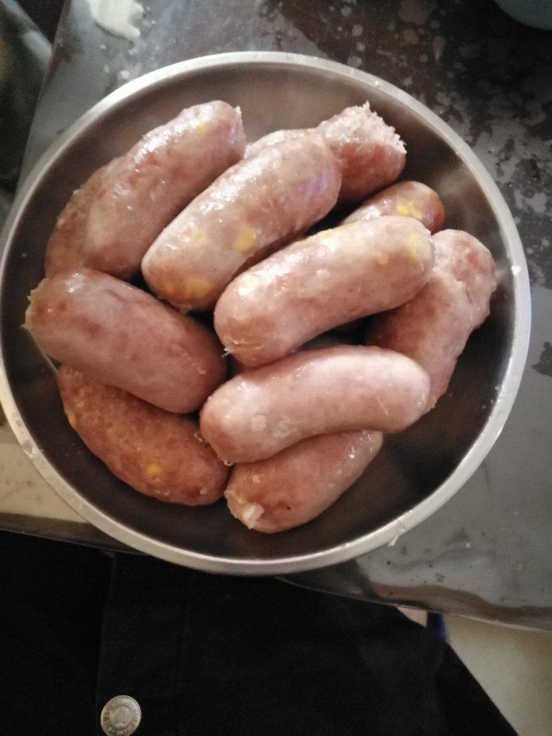 嘟嘟妹m做的台湾烤肠(附烤熟做法)