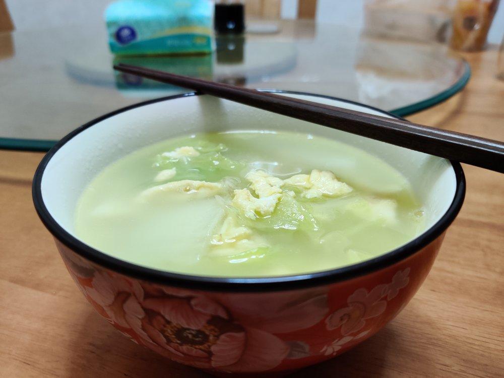 鸡蛋白菜汤(泡蛋白汤)
