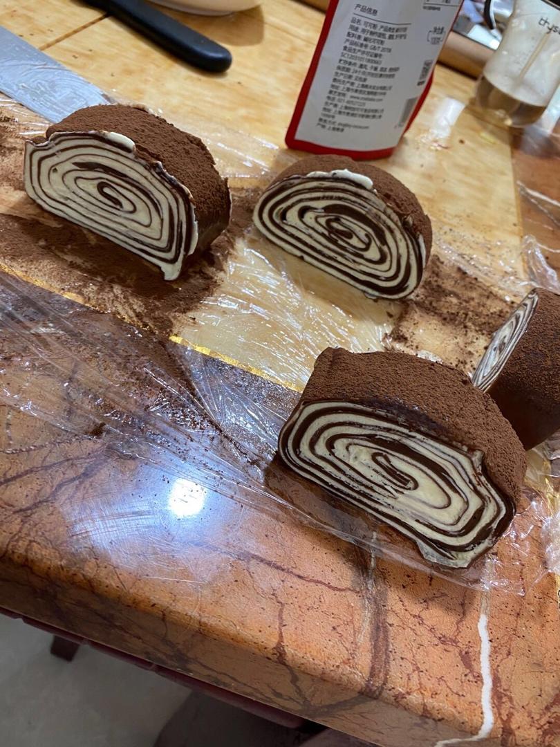 余媛媛_做的巧克力毛巾卷