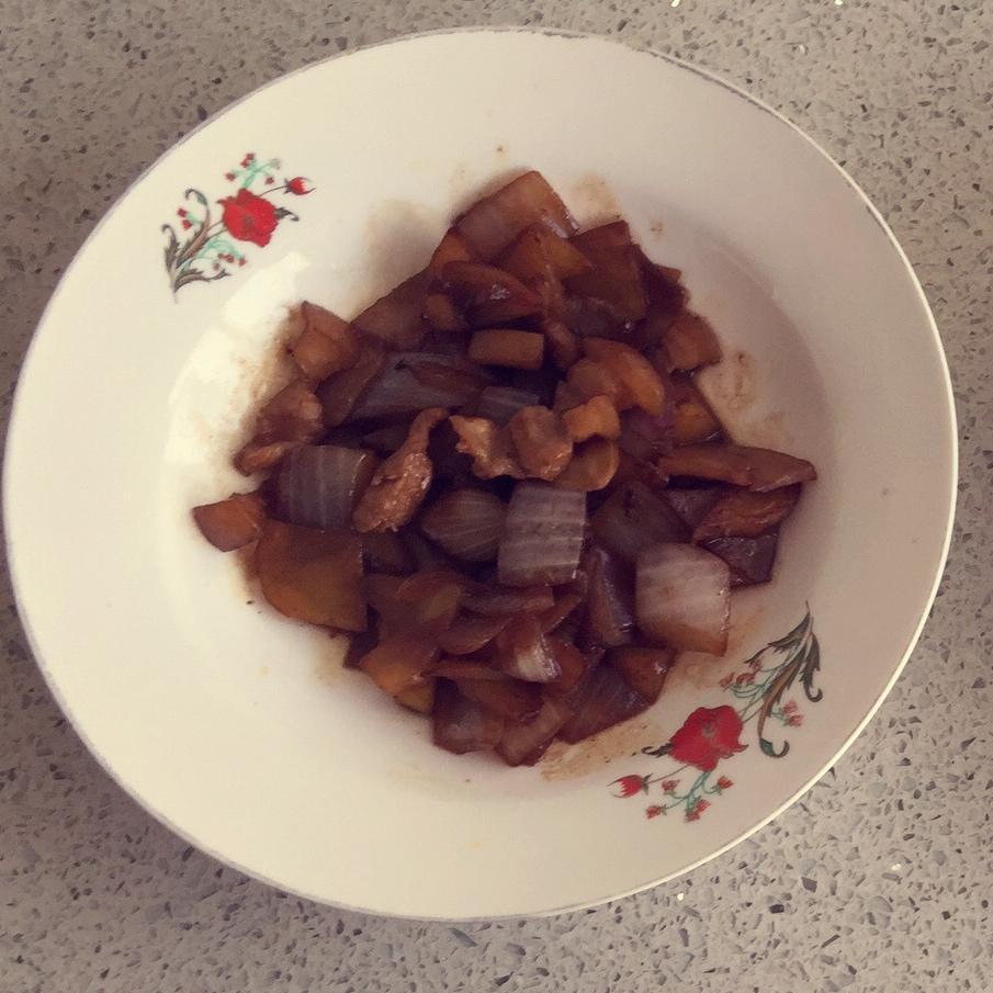 洋葱炒土豆