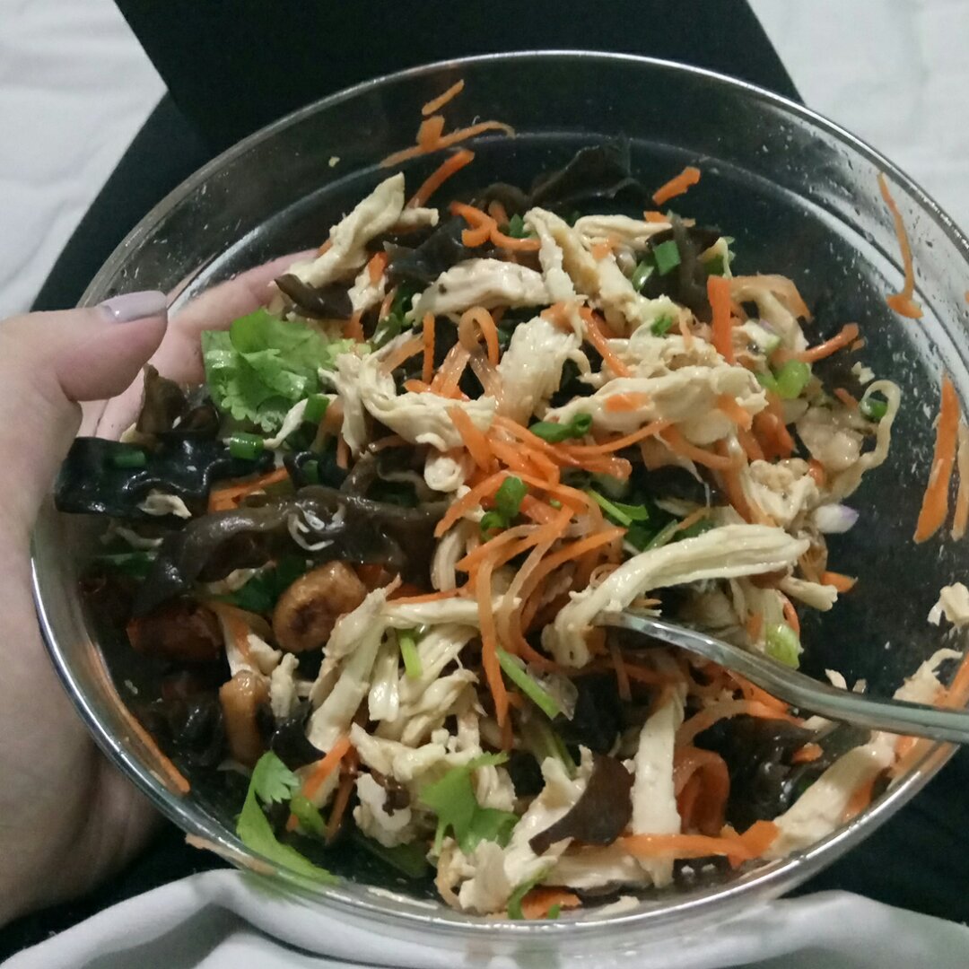 减脂健身｜凉拌手撕鸡丝（香辣&麻油版）