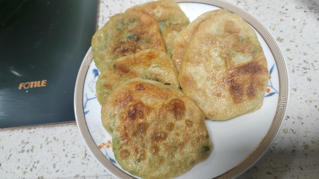 皮薄如纸的韭菜馅饼|免揉面法