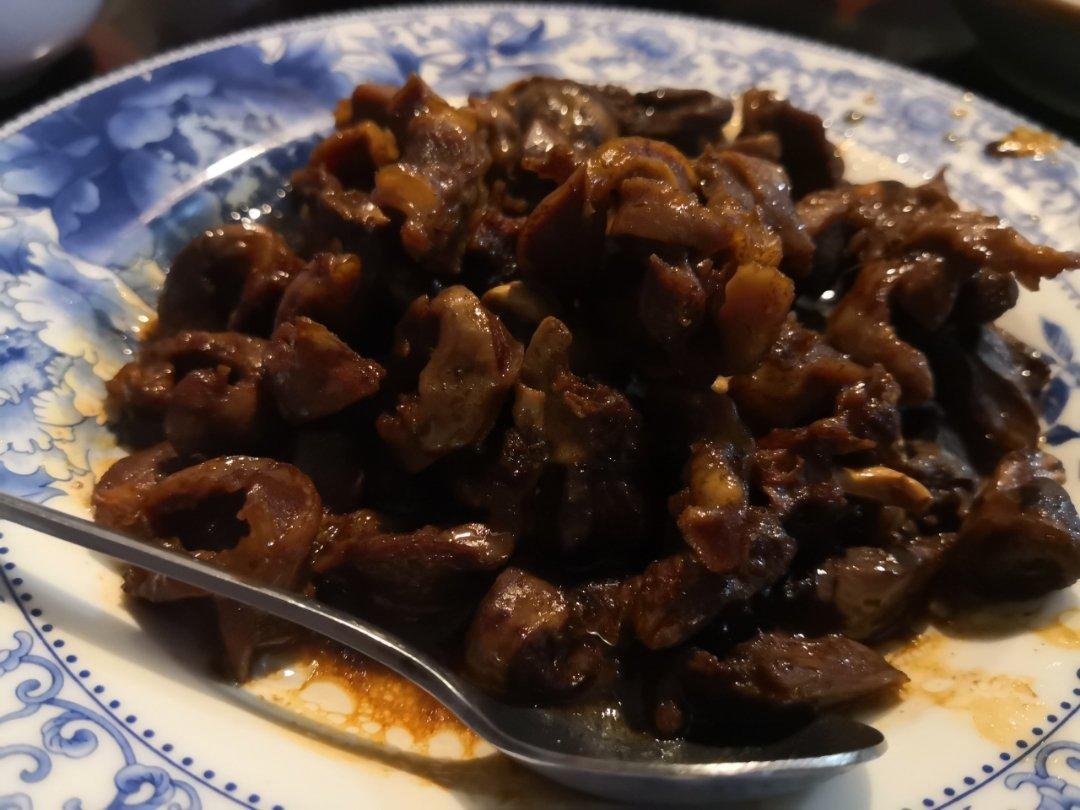 香辣卤鸡胗