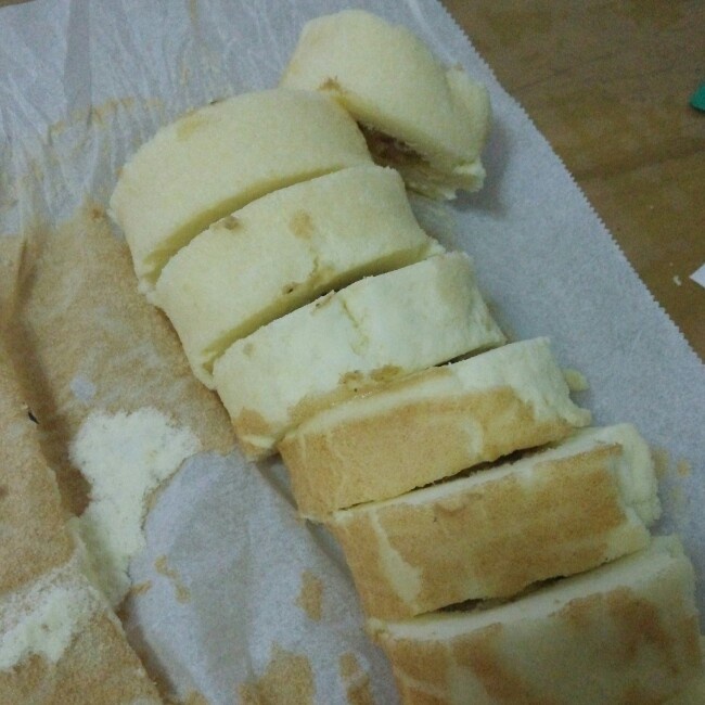 香葱肉松戚风卷