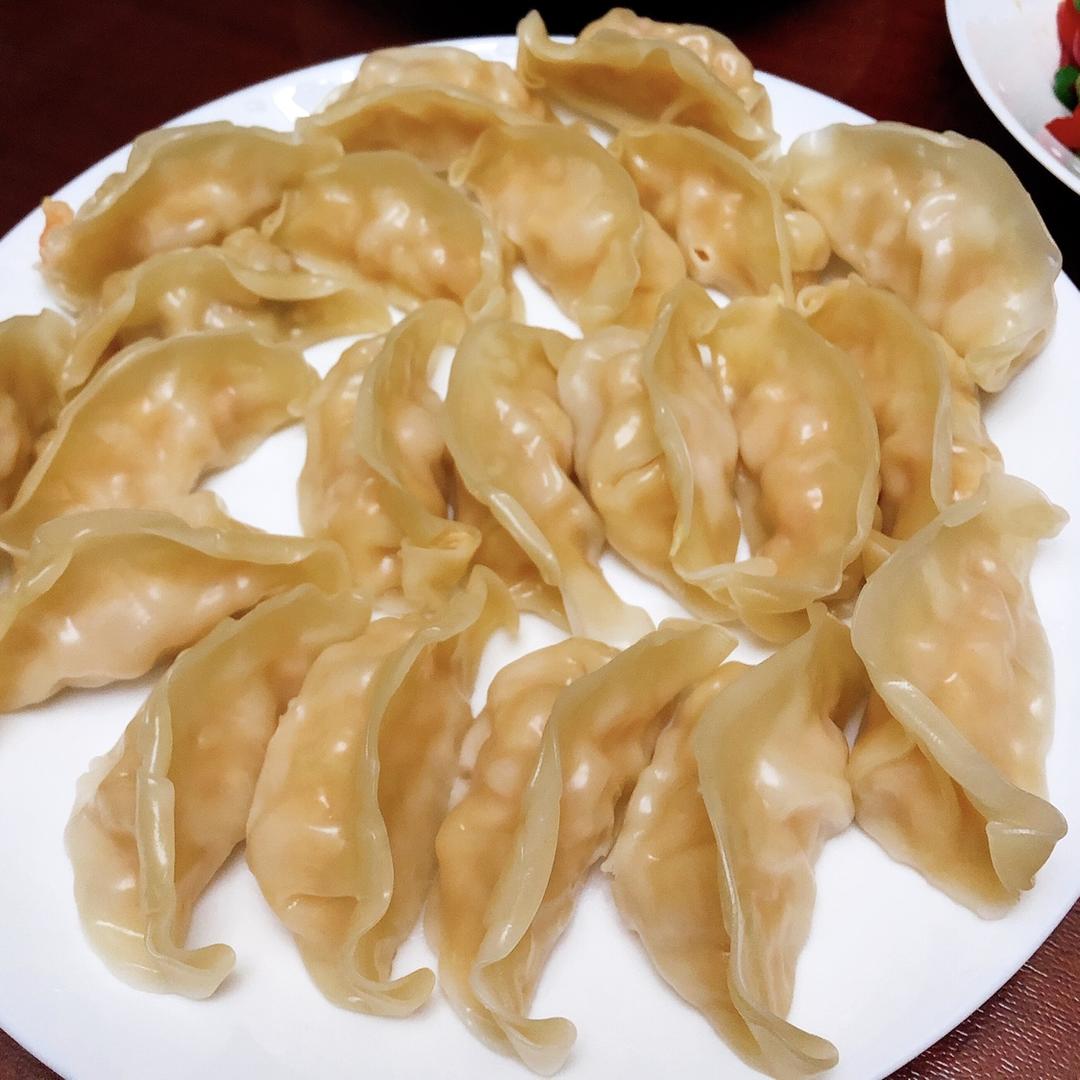 荠菜虾仁蒸饺