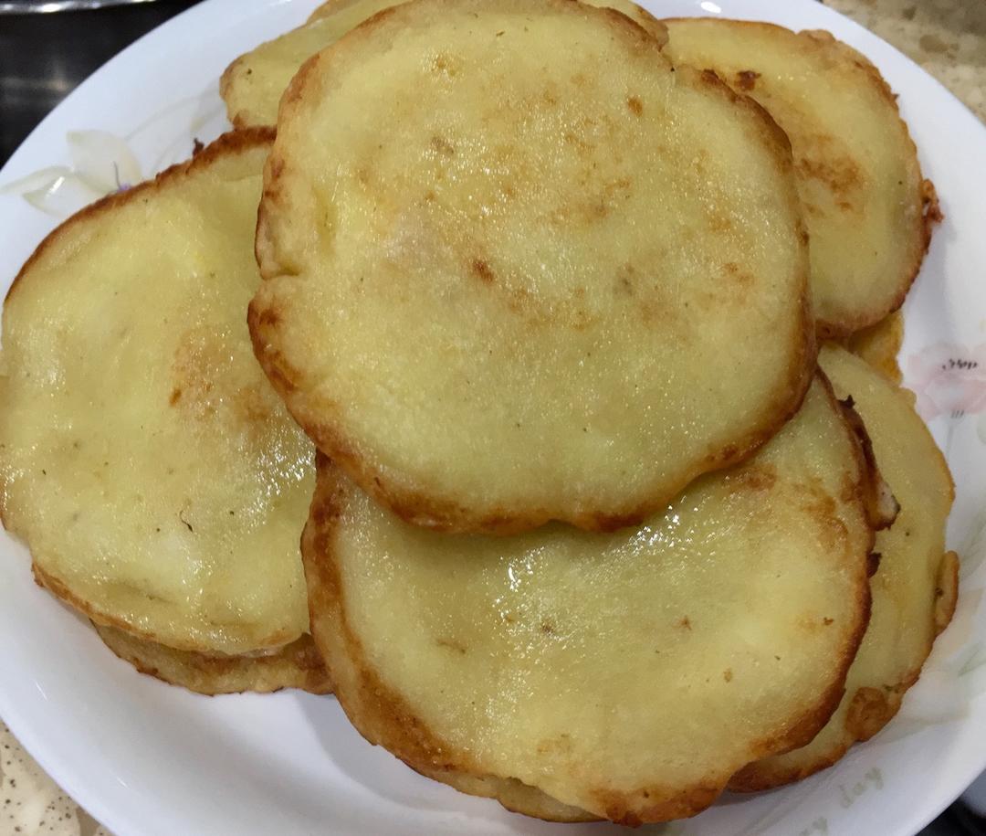 宝宝辅食：超快手好吃的 香蕉软饼