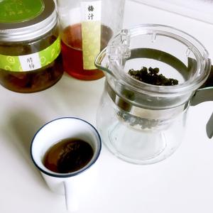 梅汁呦绿茶的做法 步骤1
