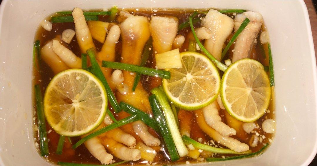 简单的凉拌鸡爪