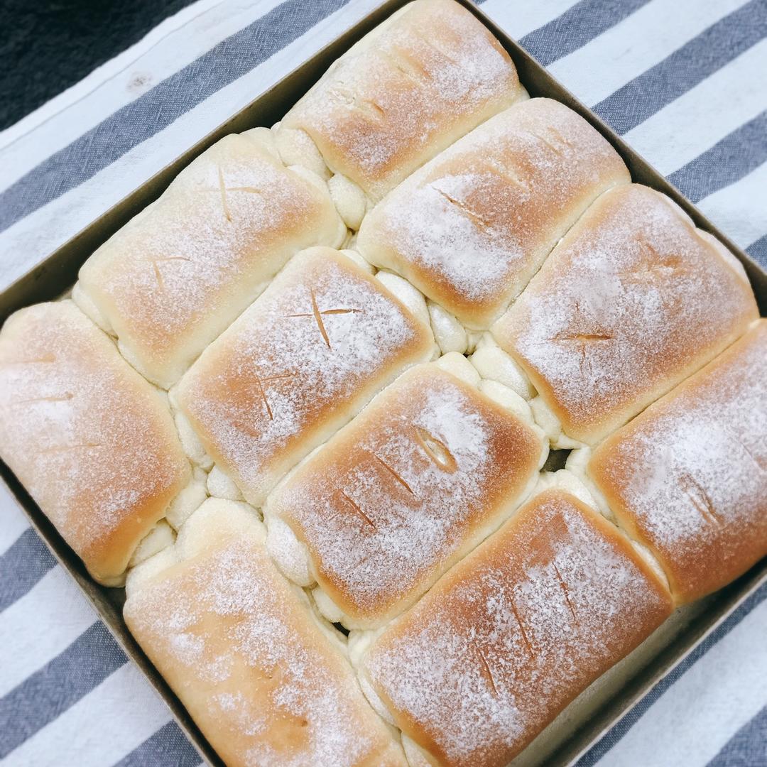 软到不知所措的牛奶卷