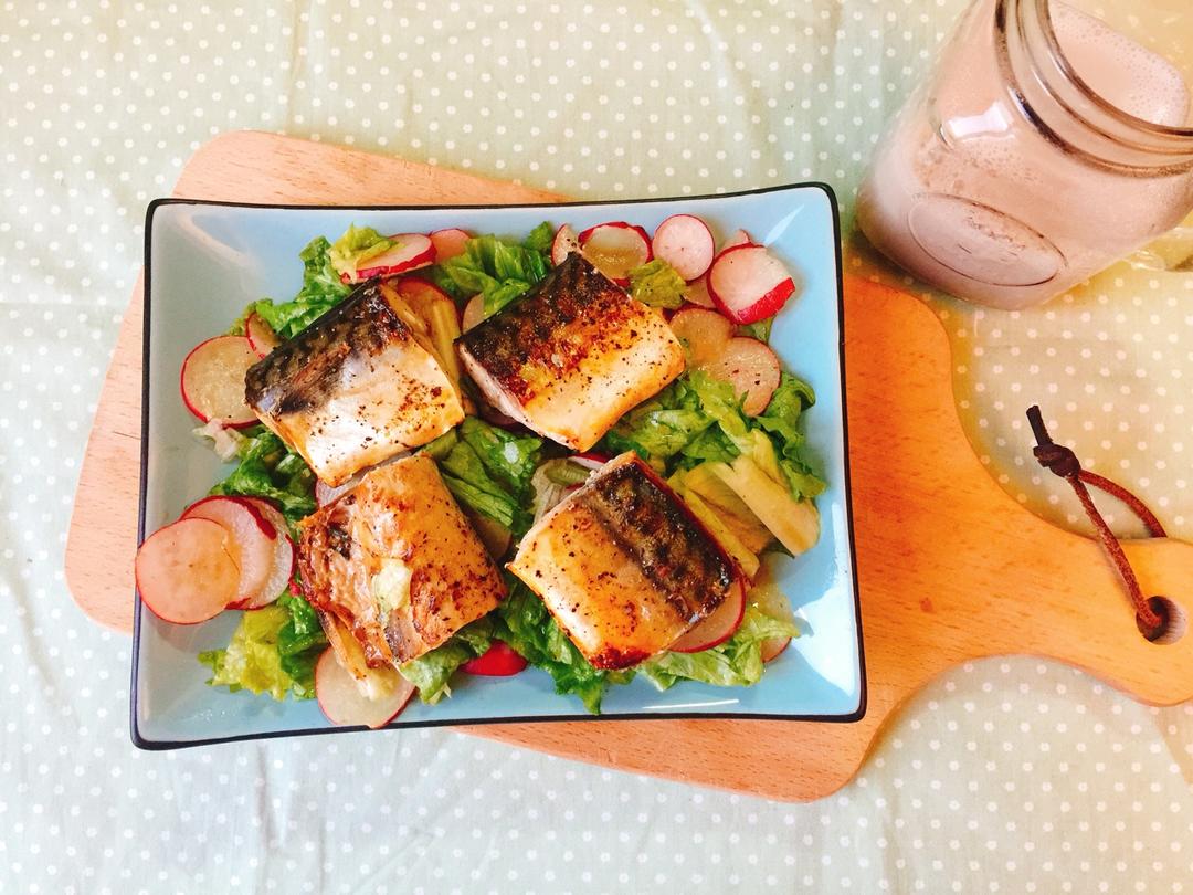 每天，叫醒我的是早餐