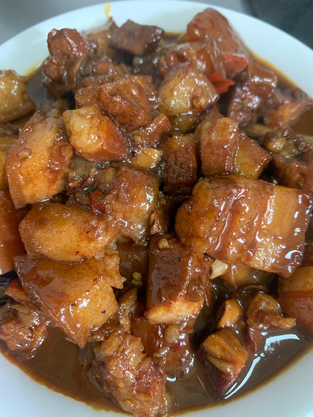 家常版的红烧肉（一点都不腻，软，糯)