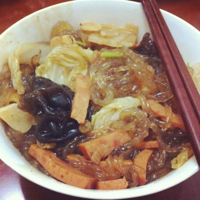 牛肉鸡蛋红薯粉丝