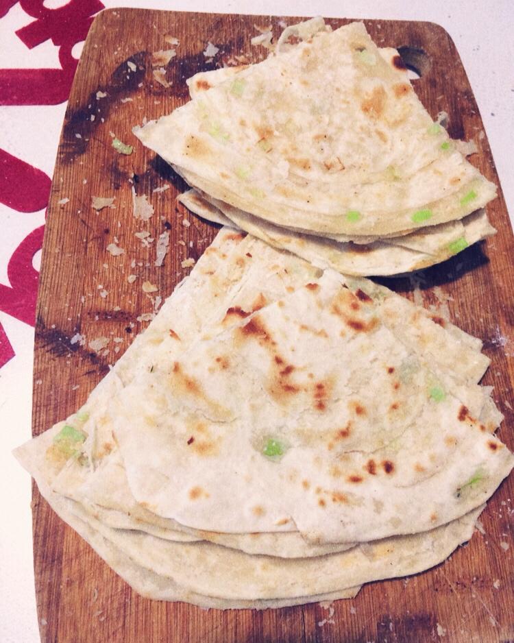 葱油饼（附详细步骤图）