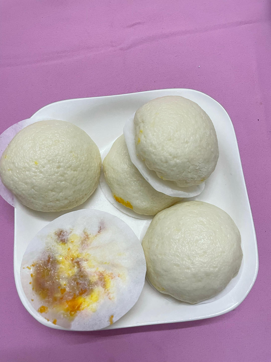 香甜的南瓜馅包子