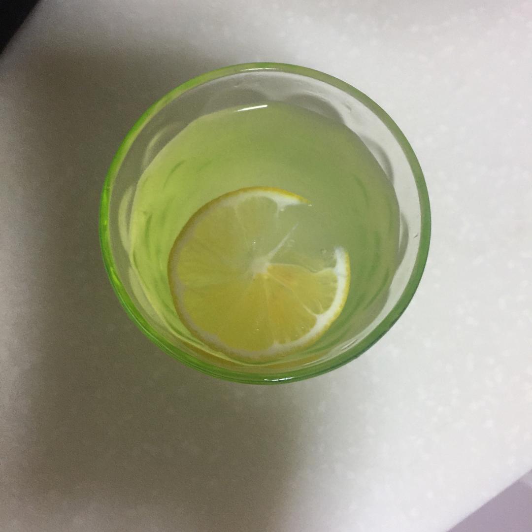 蜂蜜柠檬热饮-感冒小偏方 Hot Lemon & Honey for a Cold