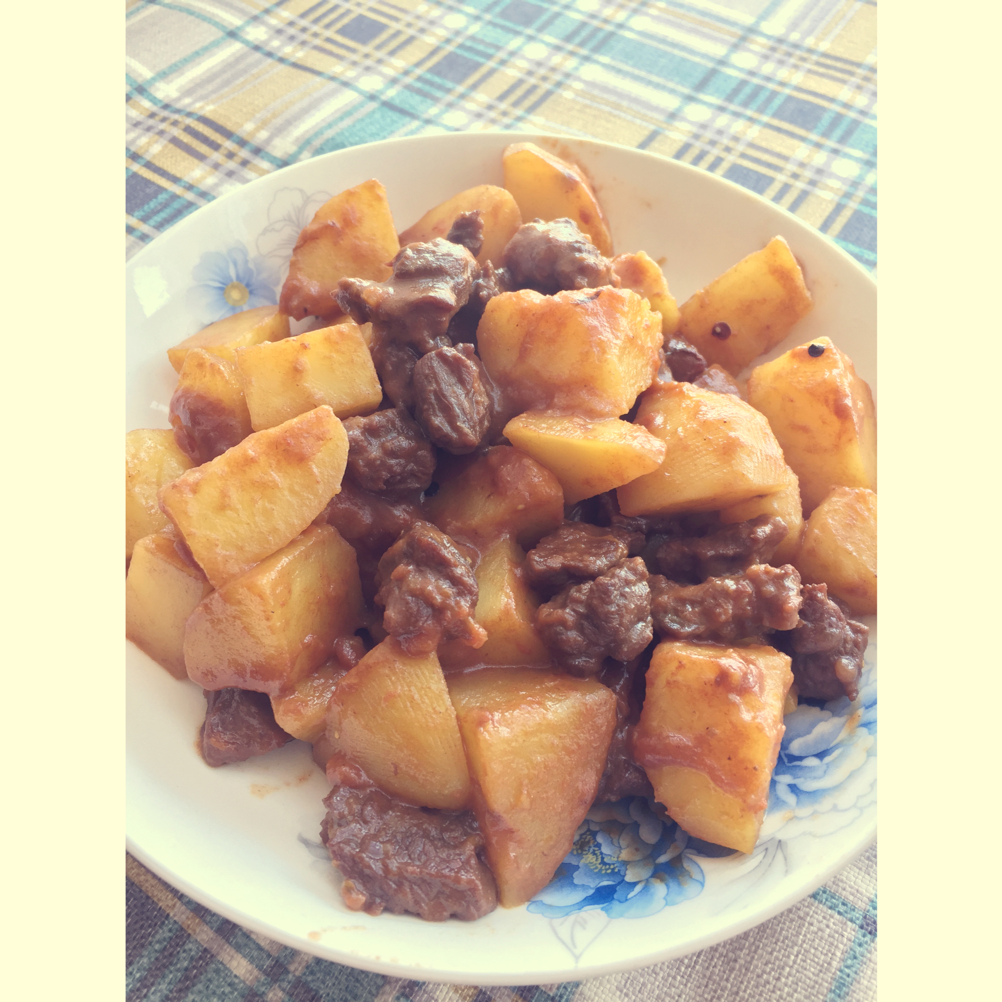 红烧牛肉土豆 （独家秘制）