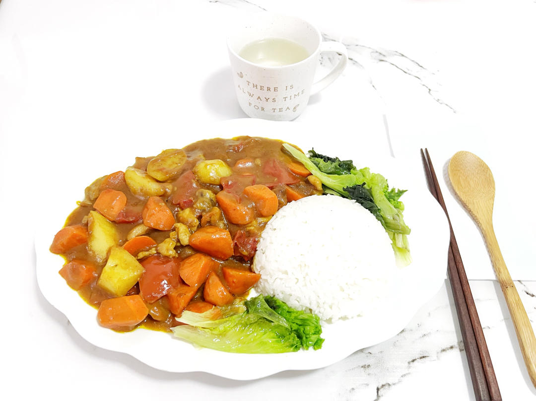 咖喱鸡肉饭（新手也能一次成功）