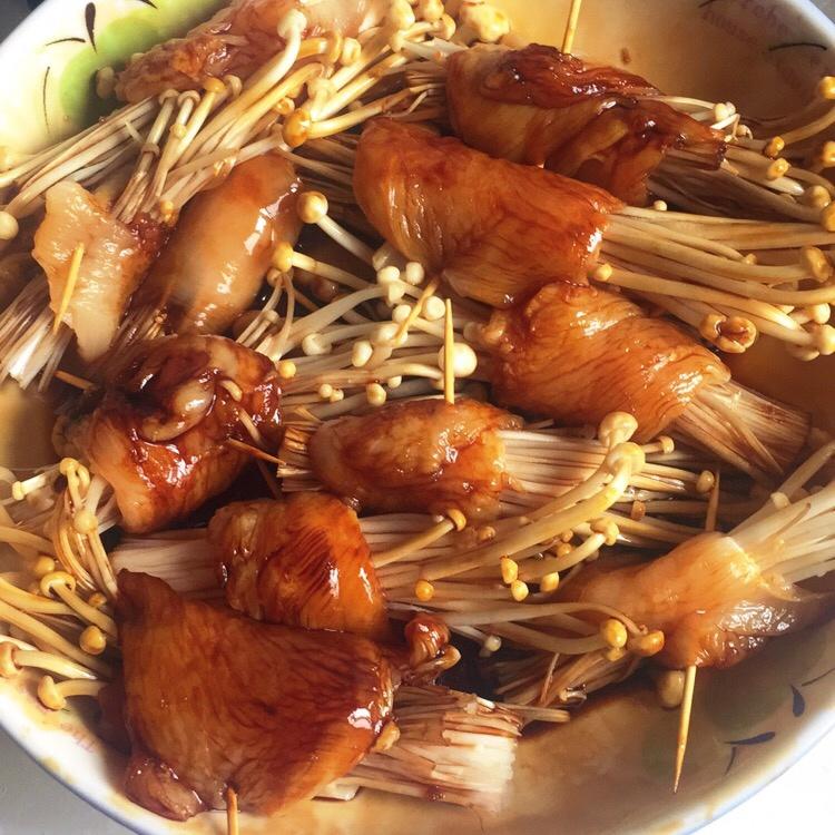 香煎培根金针菇卷