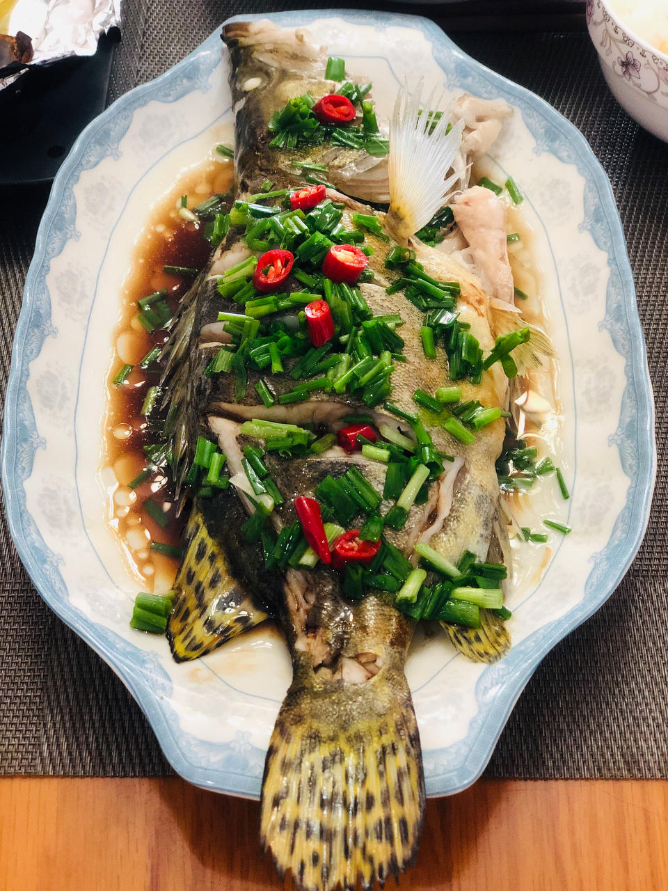 葱油鱖鱼（鲈鱼/鲑鱼）