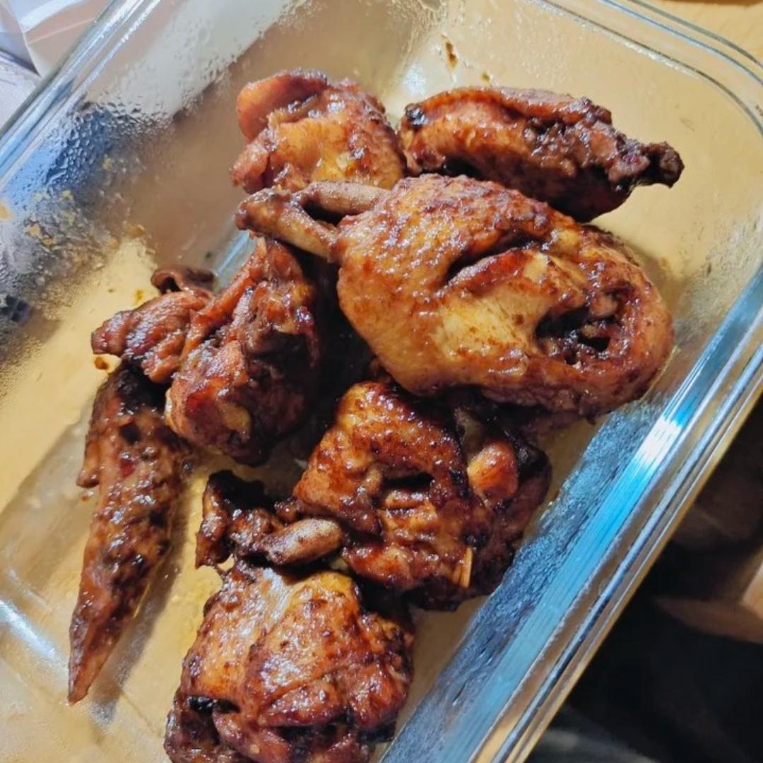 不要再可乐鸡翅了，求求你试试蒜香鸡翅吧，香味捅破天花板！