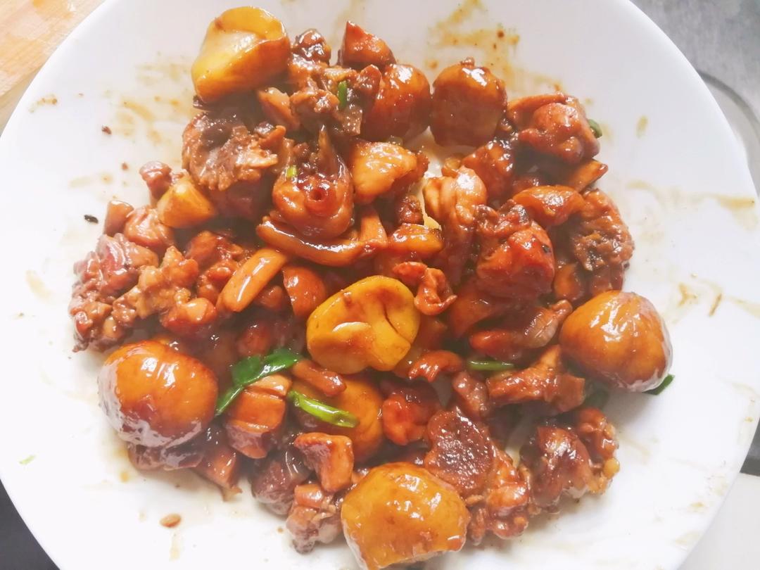 【栗子烧鸡】鸡肉都给你吃，栗子归我~