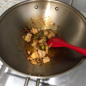 五花肉炖黄金沟豆角（东北超好吃版本！）的做法 步骤2
