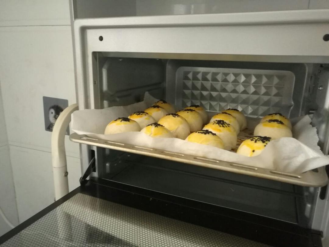 蛋黄酥